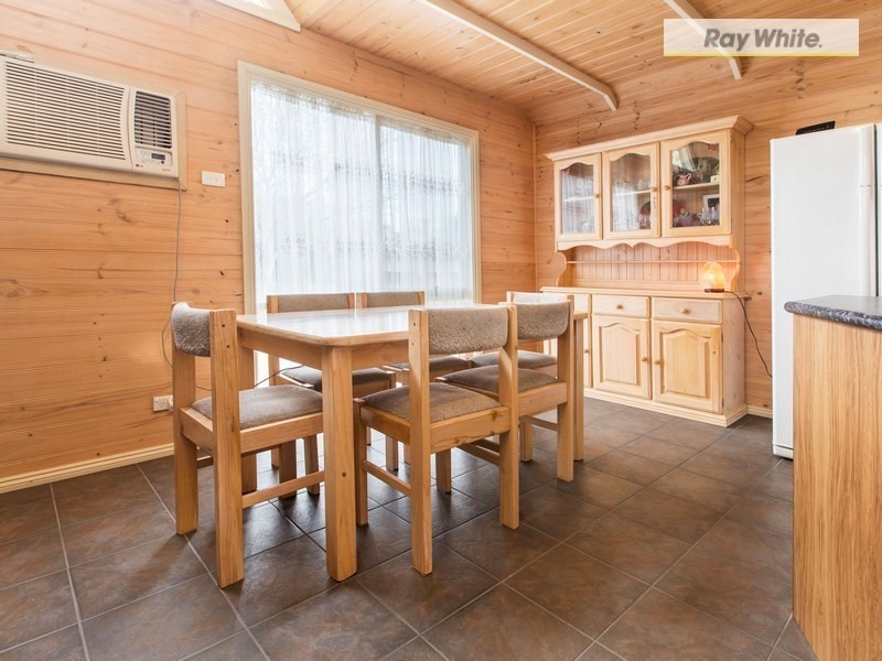 4 Burunda Road, Rosebud VIC 3939