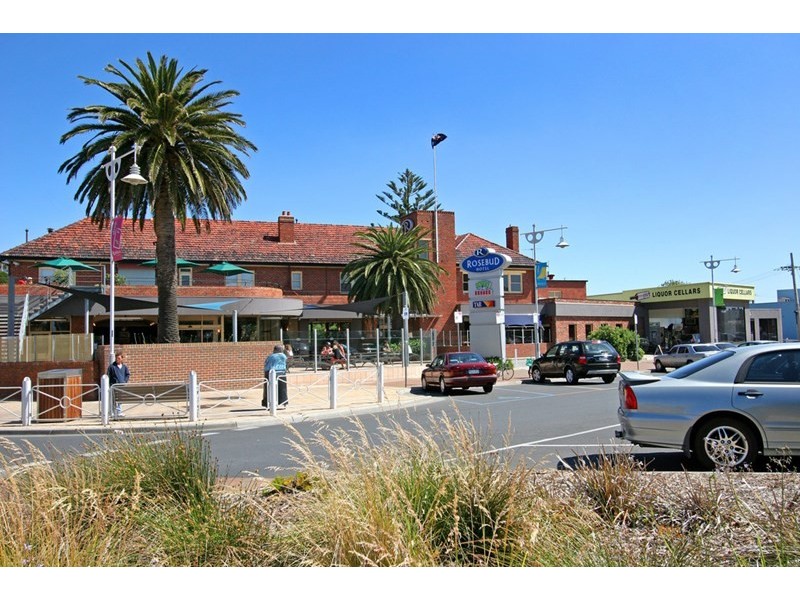 2 and 3/31 Hope Street, Rosebud VIC 3939