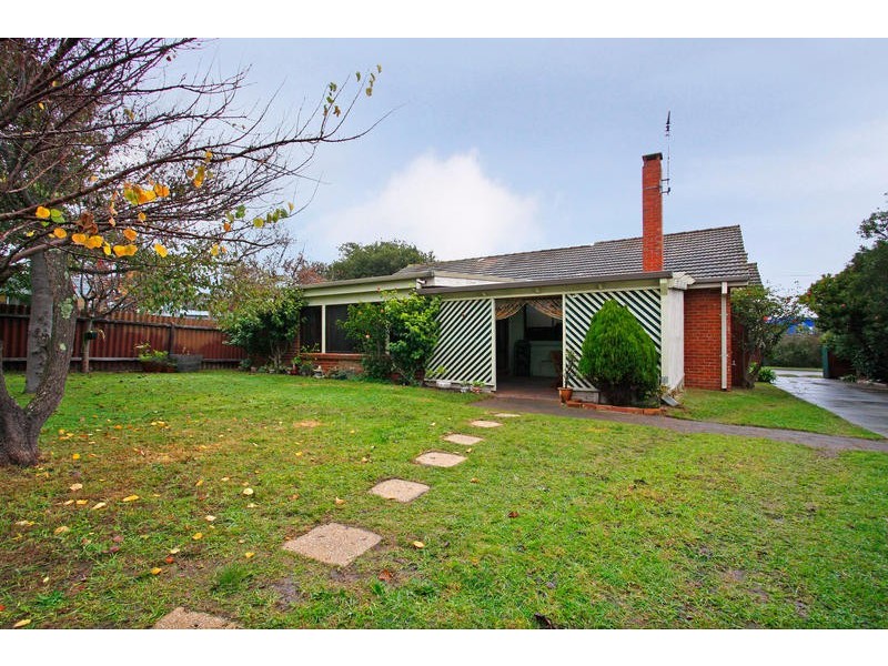 5 Rosebrook Street, Rosebud VIC 3939