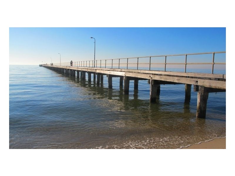 97 Third Avenue, Rosebud VIC 3939