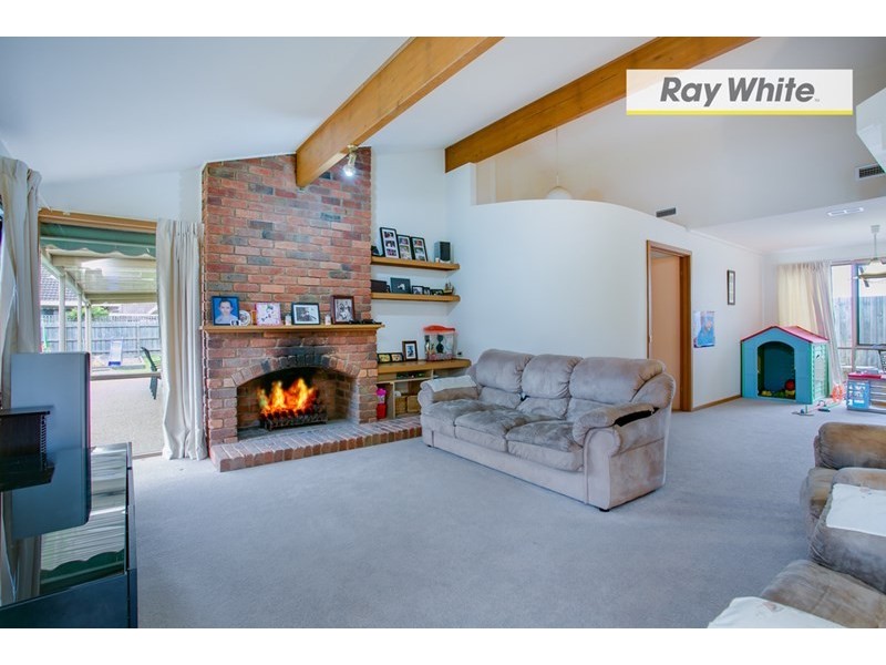 17 Percival Street, Rosebud West VIC 3940