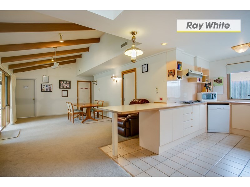 17 Percival Street, Rosebud West VIC 3940