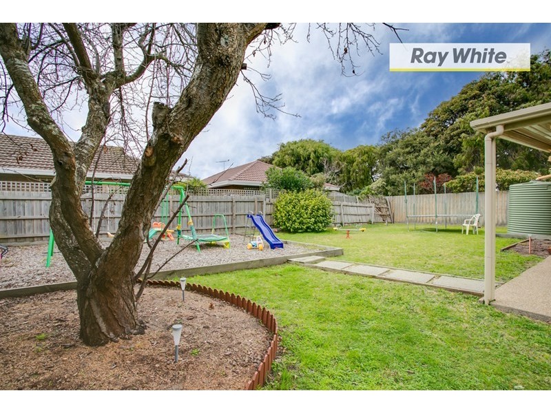 17 Percival Street, Rosebud West VIC 3940