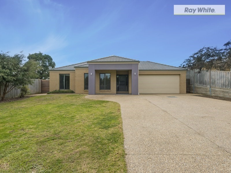 3 Fernwood Place, Rosebud VIC 3939