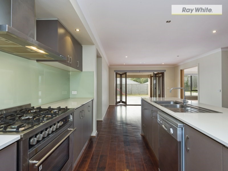 3 Fernwood Place, Rosebud VIC 3939