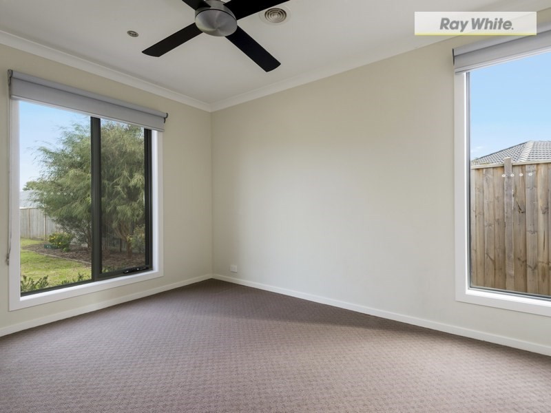 3 Fernwood Place, Rosebud VIC 3939
