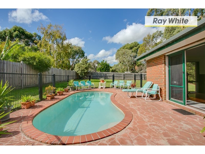 2 Rollings Close, Rosebud VIC 3939