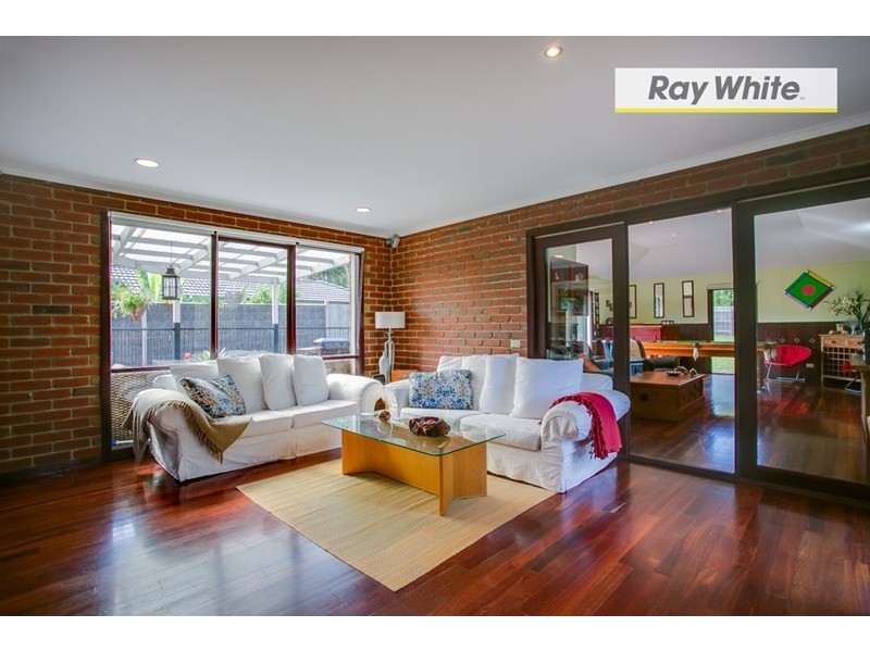 2 Rollings Close, Rosebud VIC 3939