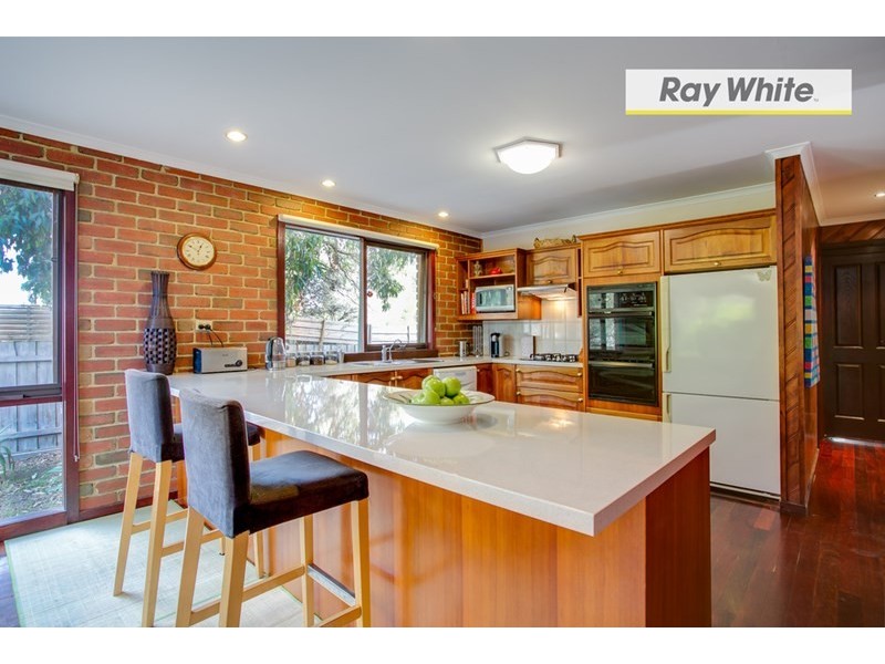 2 Rollings Close, Rosebud VIC 3939