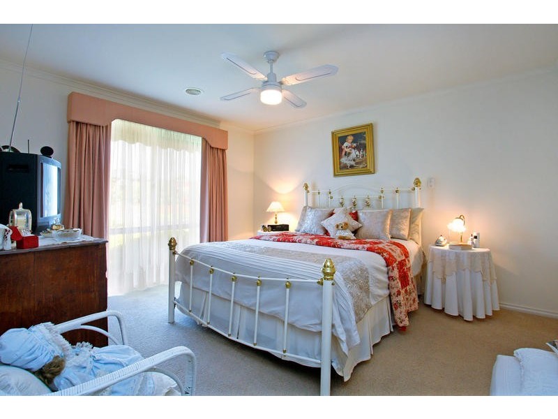 58 Hayes, Rosebud VIC 3939