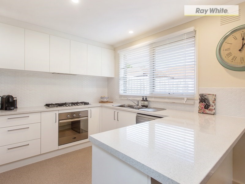 11 Branson Street, Rosebud VIC 3939