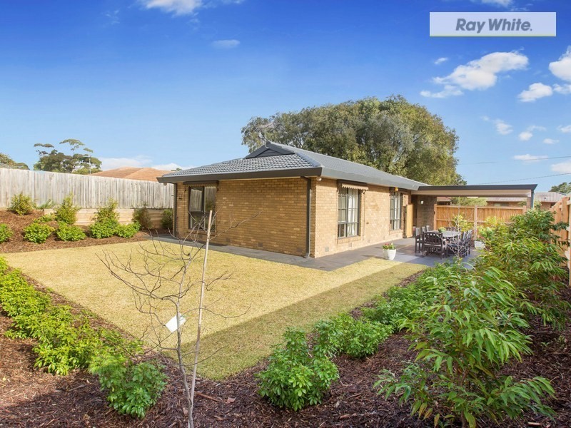 11 Branson Street, Rosebud VIC 3939