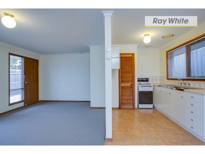 42 Fifth Avenue, Rosebud VIC 3939