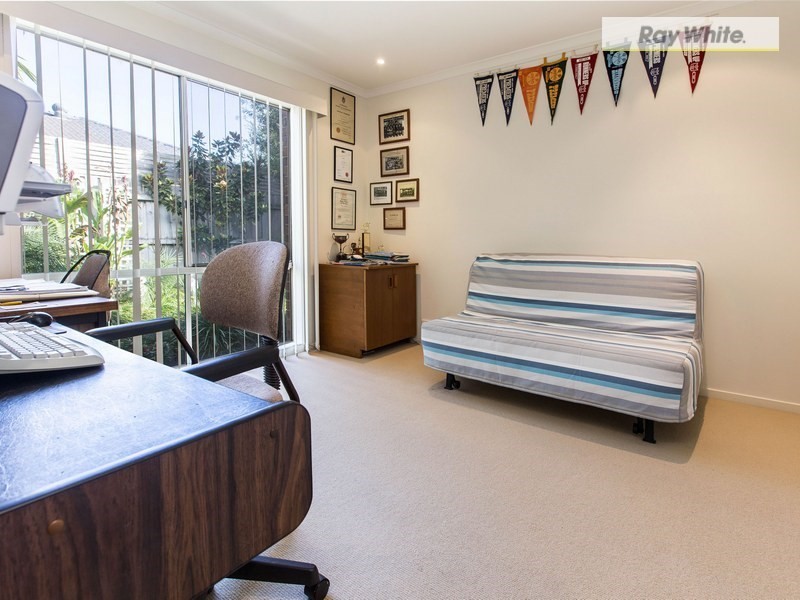 4 Sandpiper Court, Rosebud West VIC 3940