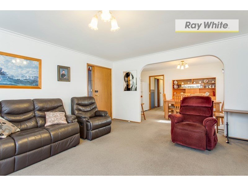 108 Third Avenue, Rosebud VIC 3939