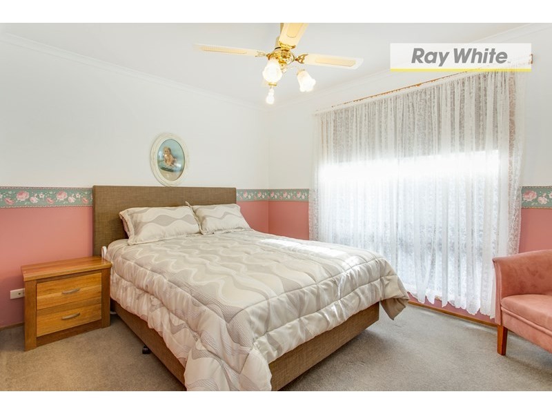 108 Third Avenue, Rosebud VIC 3939