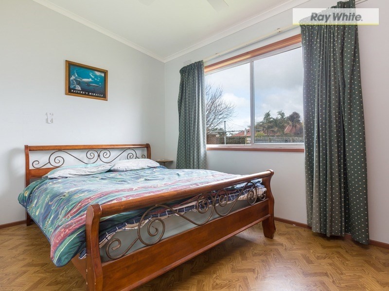 12 Tassel Road, Safety Beach VIC 3936