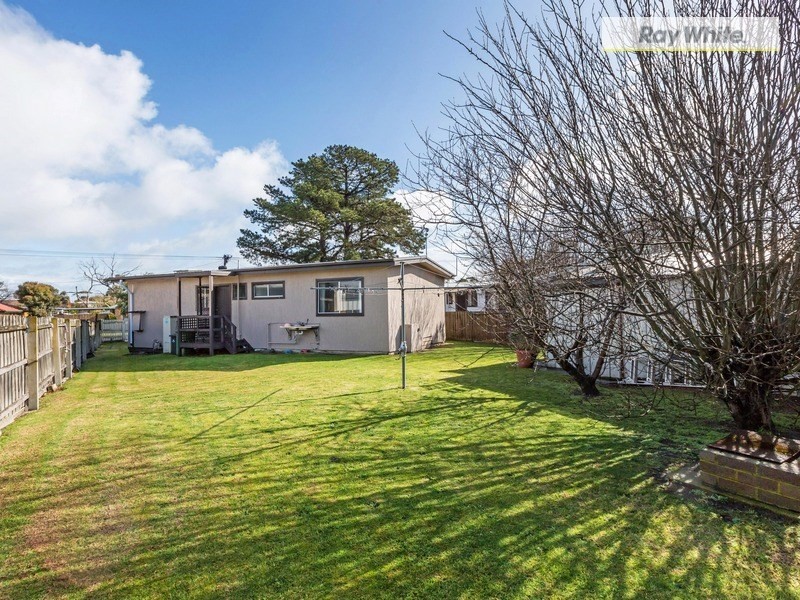 12 Tassel Road, Safety Beach VIC 3936