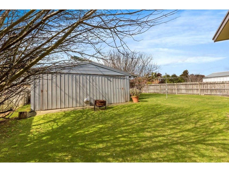 12 Tassel Road, Safety Beach VIC 3936