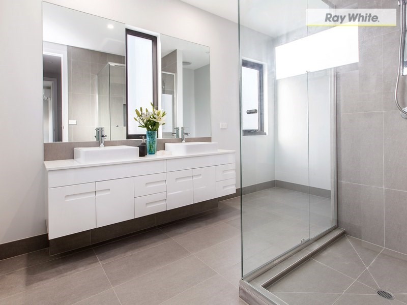 39 Balmoral Avenue, Safety Beach VIC 3936