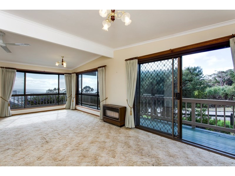 8 Wonga Grove, Mccrae VIC 3938