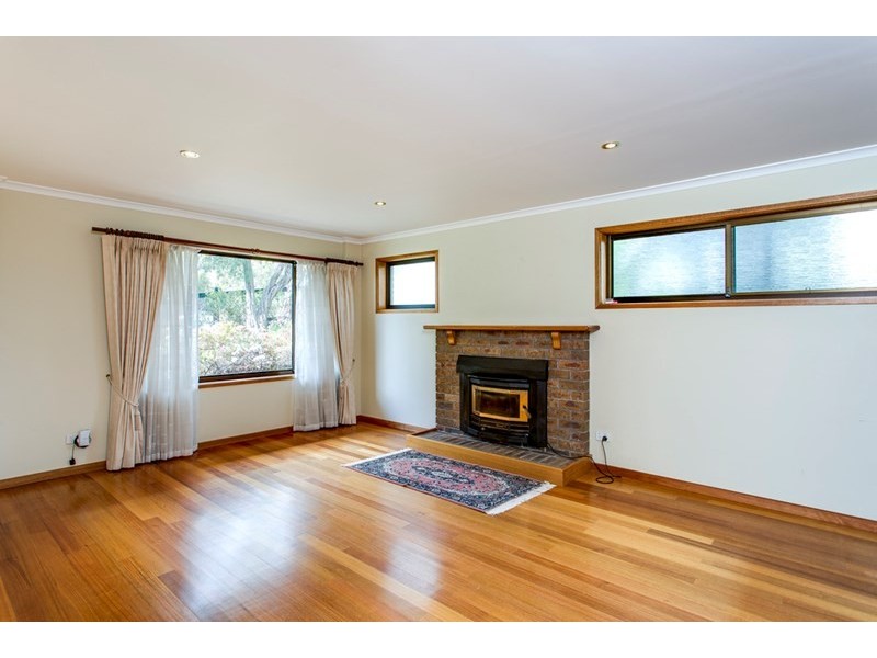 8 Wonga Grove, Mccrae VIC 3938