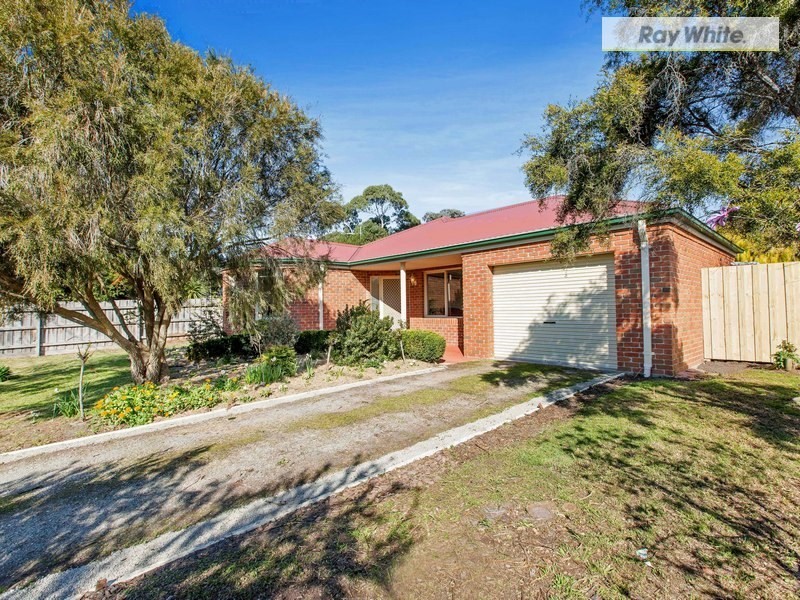 131 Austin Avenue, Mccrae VIC 3938