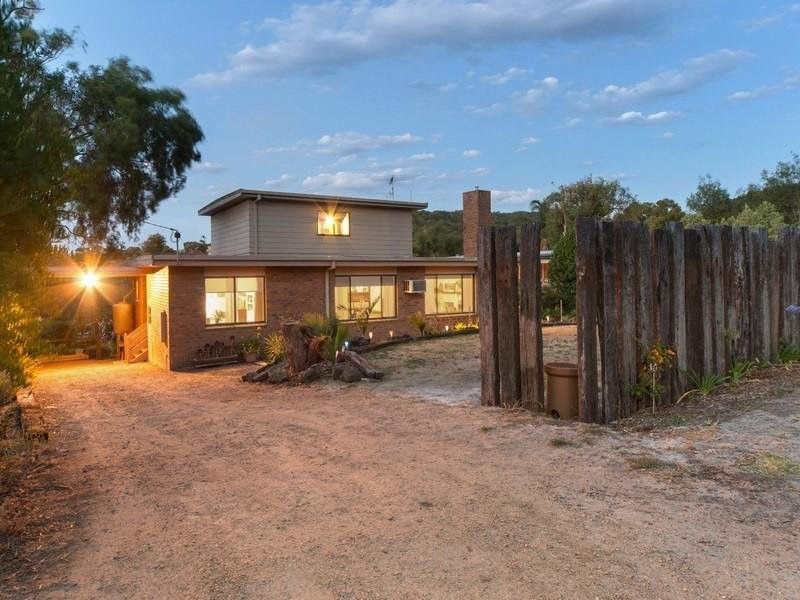 40 Murawa Drive, Rosebud VIC 3939