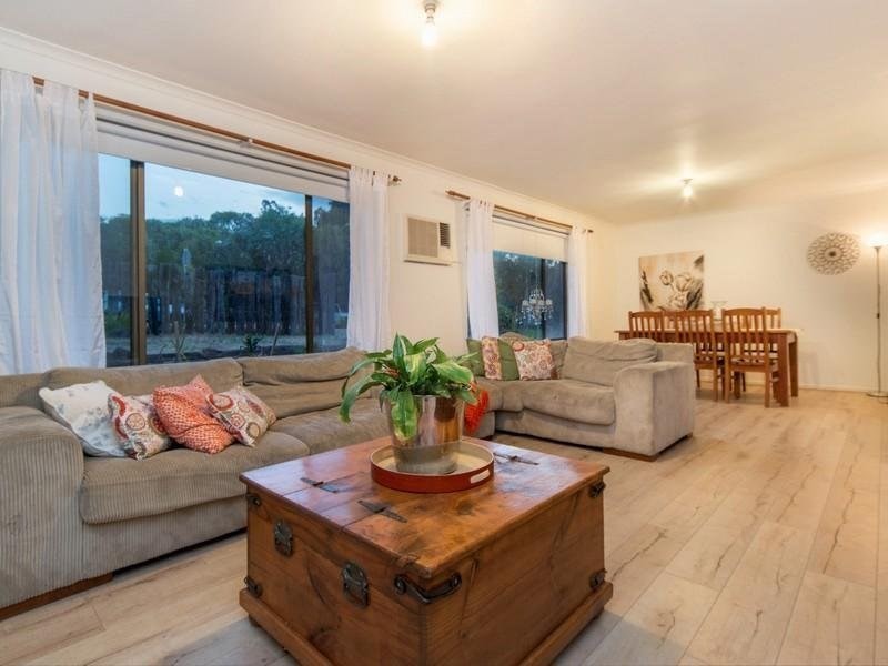 40 Murawa Drive, Rosebud VIC 3939