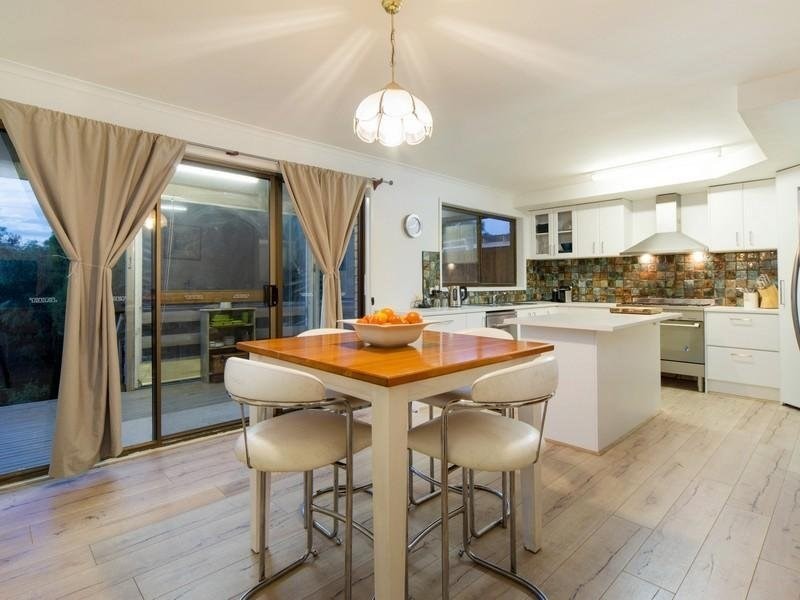 40 Murawa Drive, Rosebud VIC 3939