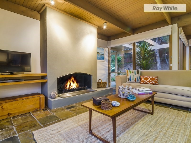 10 Johns Drive, Rye VIC 3941