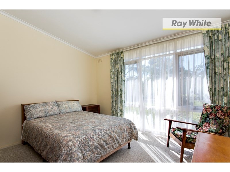 13 Waratah Street, Rye VIC 3941