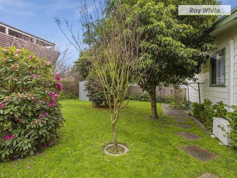 58 Leon Avenue, Rosebud VIC 3939