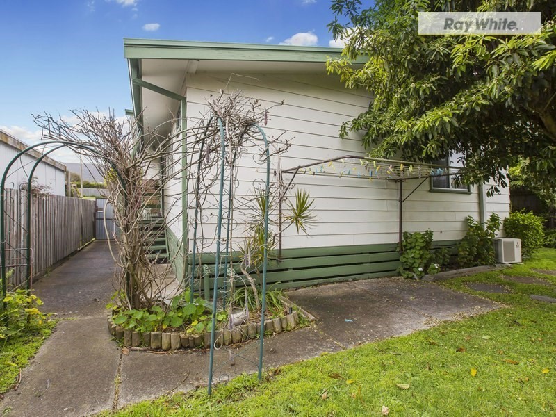 58 Leon Avenue, Rosebud VIC 3939