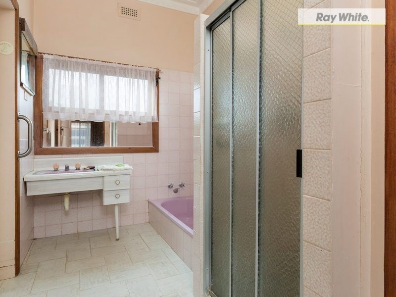 12-14 Sixth Avenue, Rosebud VIC 3939