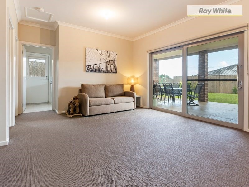 37 Peninsula sands Boulevard, Rosebud VIC 3939