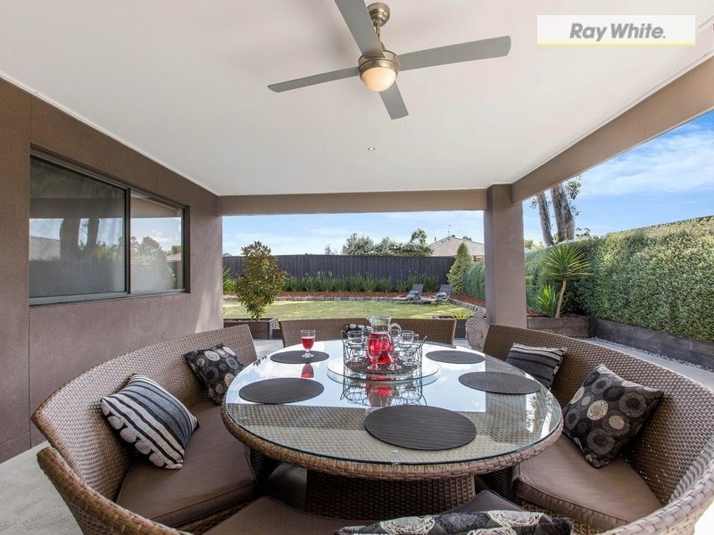 2 Sunrise Place, Rosebud VIC 3939