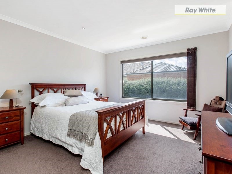 2 Sunrise Place, Rosebud VIC 3939