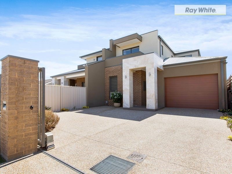 16 Sullivan Street, Rye VIC 3941
