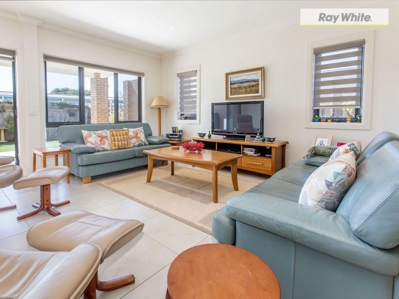 16 Sullivan Street, Rye VIC 3941