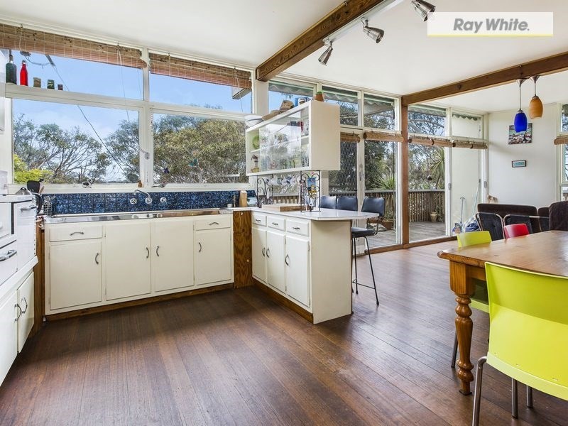 11 Arthurs Avenue, Mccrae VIC 3938