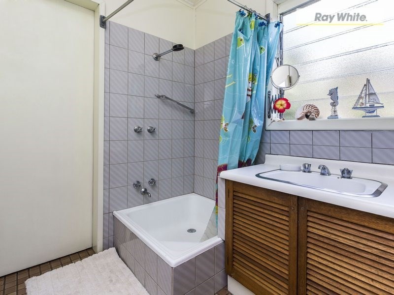 11 Arthurs Avenue, Mccrae VIC 3938