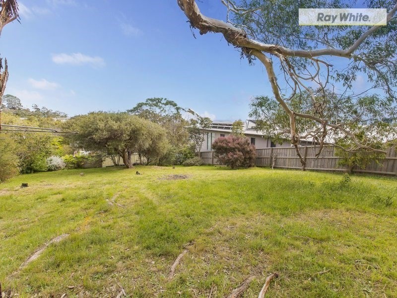 11 Arthurs Avenue, Mccrae VIC 3938