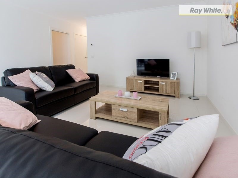 2/48 Armstrong Road, Mccrae VIC 3938