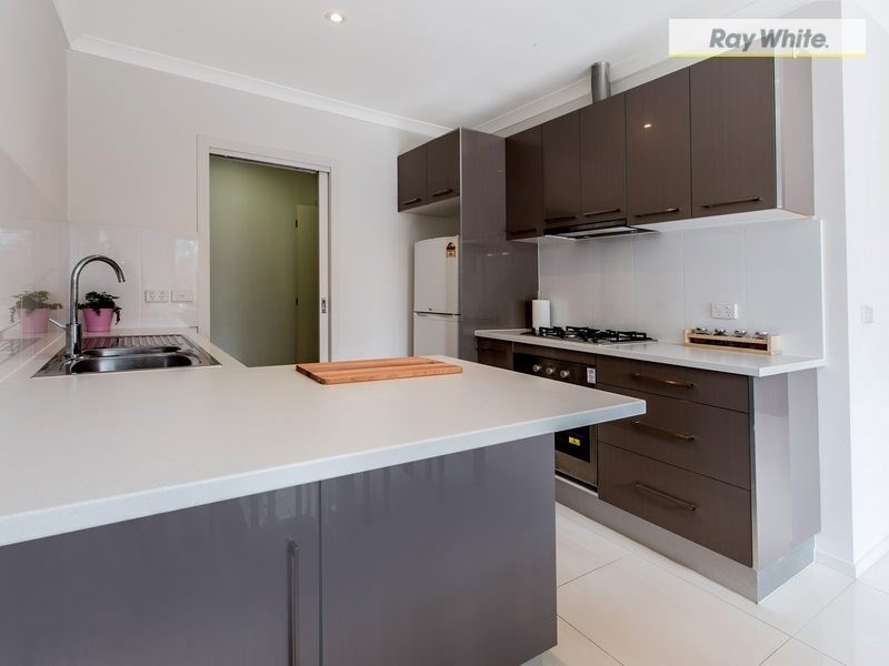 2/48 Armstrong Road, Mccrae VIC 3938