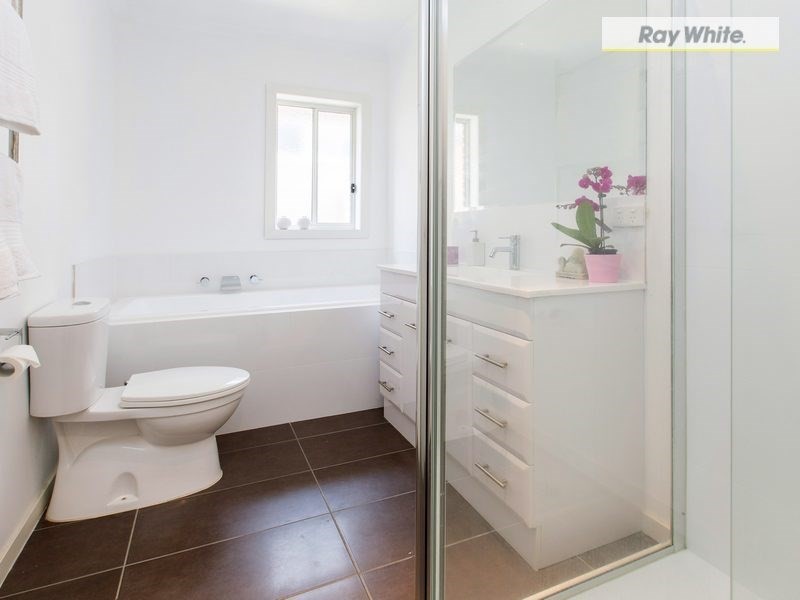 2/48 Armstrong Road, Mccrae VIC 3938