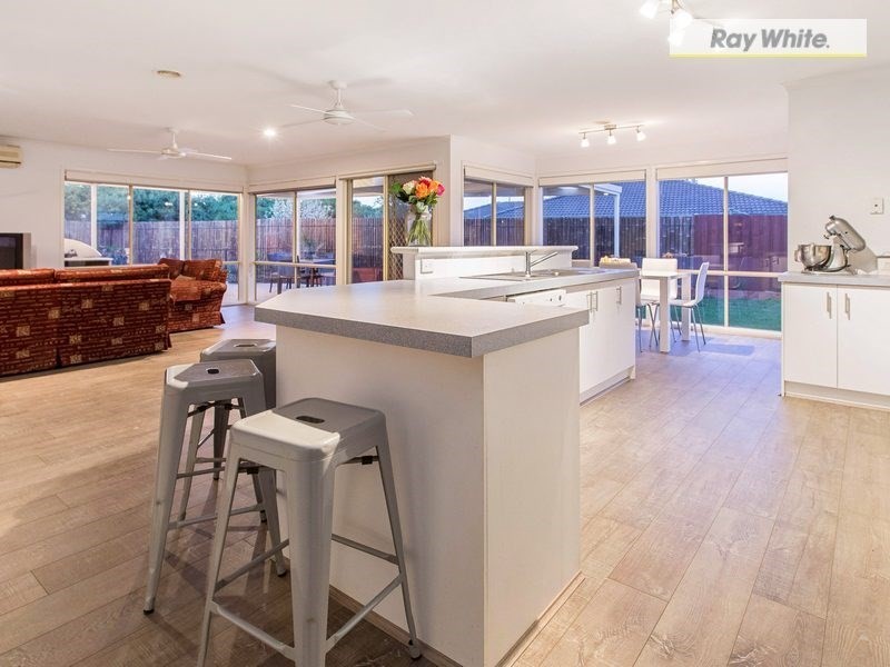 7 Silver Wattle Close, Rosebud West VIC 3940