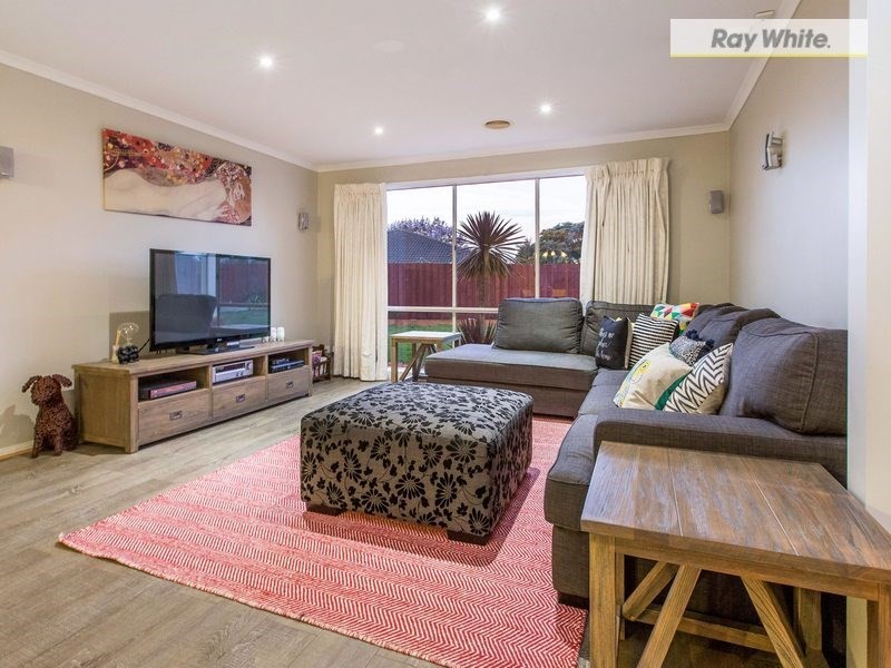 7 Silver Wattle Close, Rosebud West VIC 3940