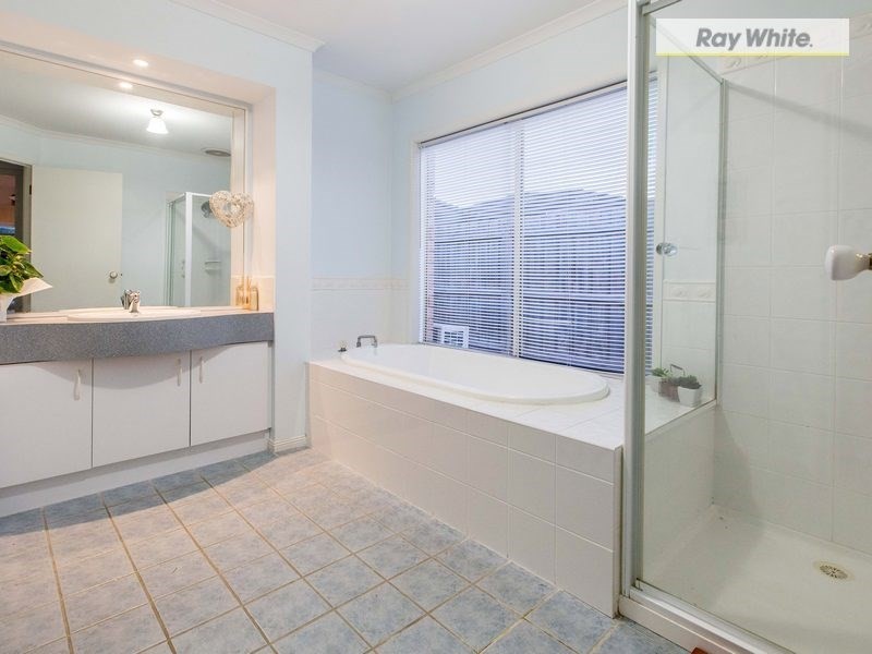 7 Silver Wattle Close, Rosebud West VIC 3940