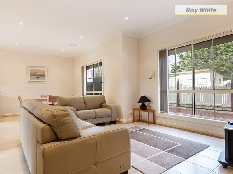 2B Watson Avenue, Dromana VIC 3936